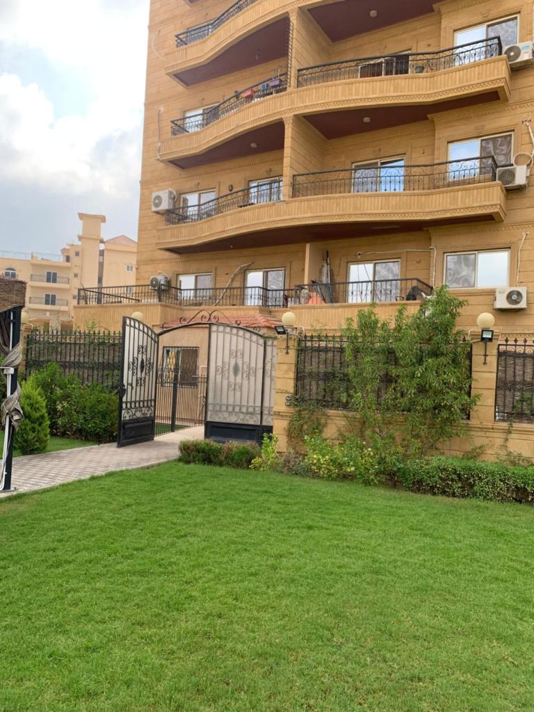 Luxury Apartments Beside Mall of Arabia and Dar Al-Fouad hospital - Families only- No Alcoholic Beverages