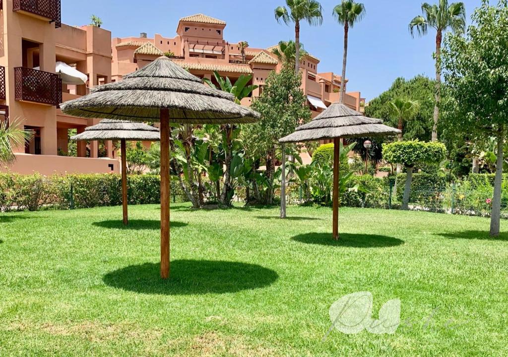 PUSHE Penthouse Playa Granada Beach & Golf 2 photo 3
