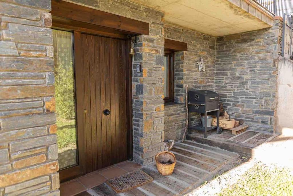 Precioso apartamento con jardín privado a 4 km de Puigcerdà photo 2