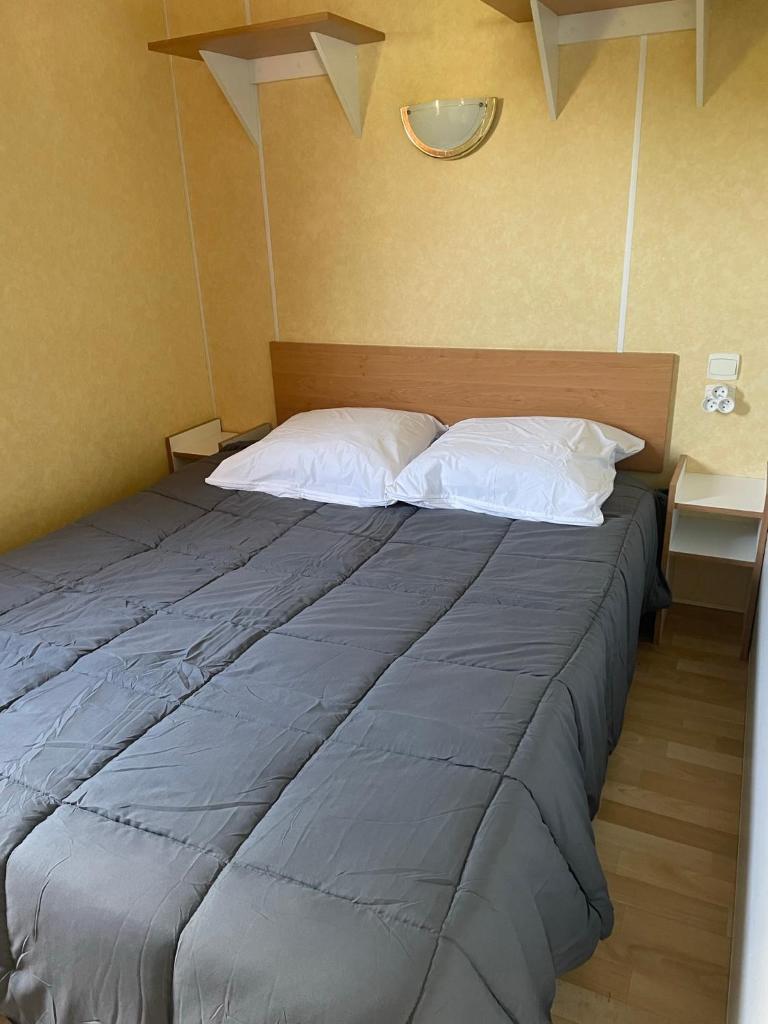 Mobil-home au bord de l’eau photo 2