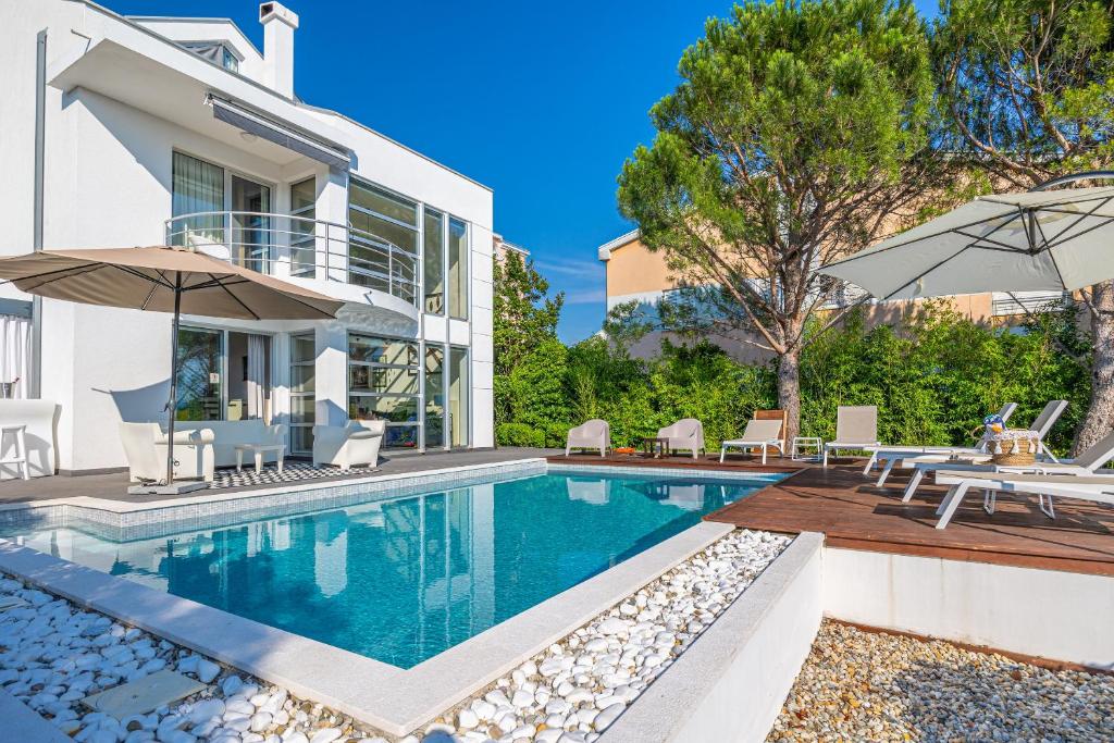 Villa CD photo 3
