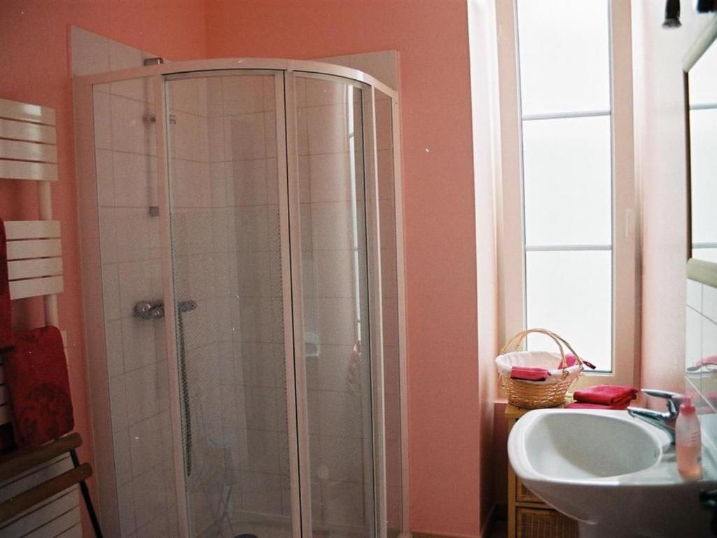 Guestroom Lassay-les-Châteaux, 1 pièce, 2 personnes - FR-1-600-231 photo 3