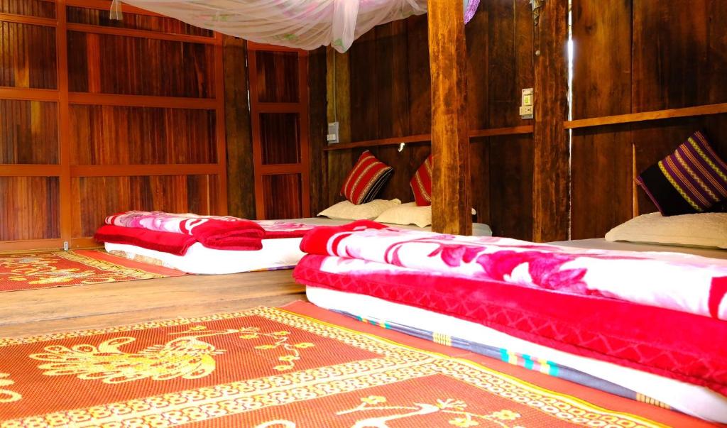 Plei Homestay & Café