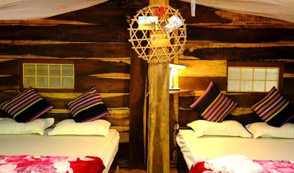 Plei Homestay & Café