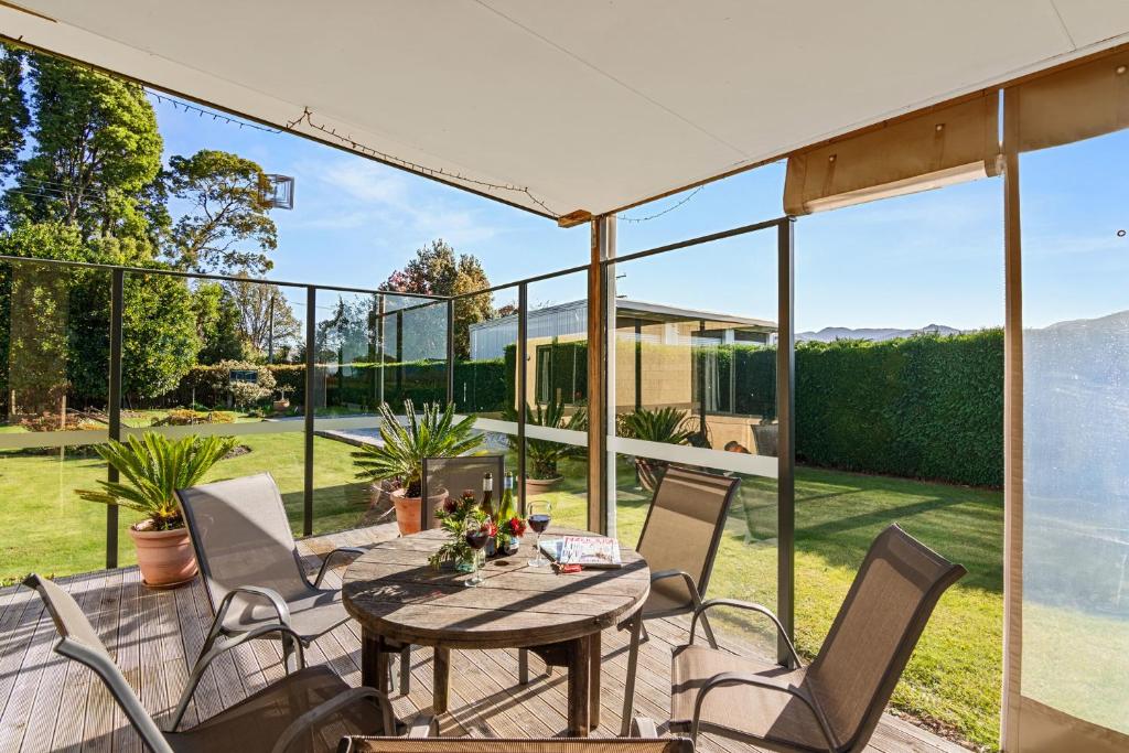 Selmes Sanctuary - Blenheim Holiday Home photo 1
