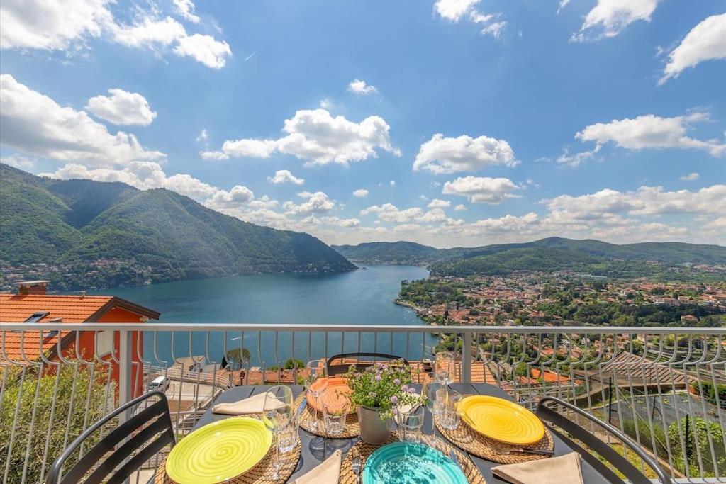 Vivi Il Lago - Lake View photo 1