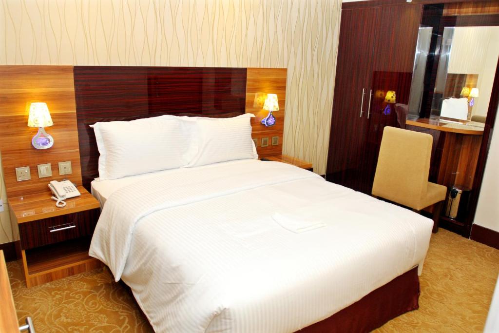 Двухместный (Двухместный номер Делюкс с 1 кроватью), Fal Hotel L.L.C