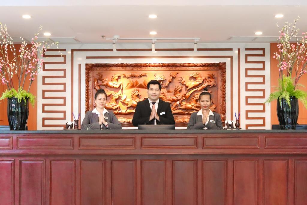 Poulo Wai Hotel & Apartment photo 1