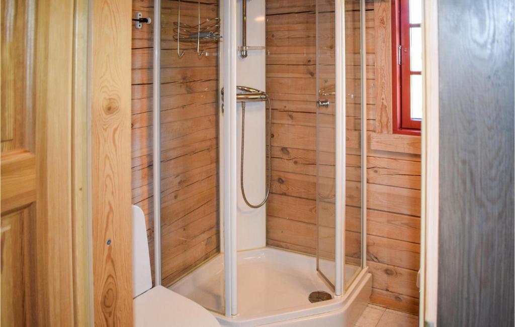 Nice Home In Nissedal With Jacuzzi And 4 Bedrooms photo 3