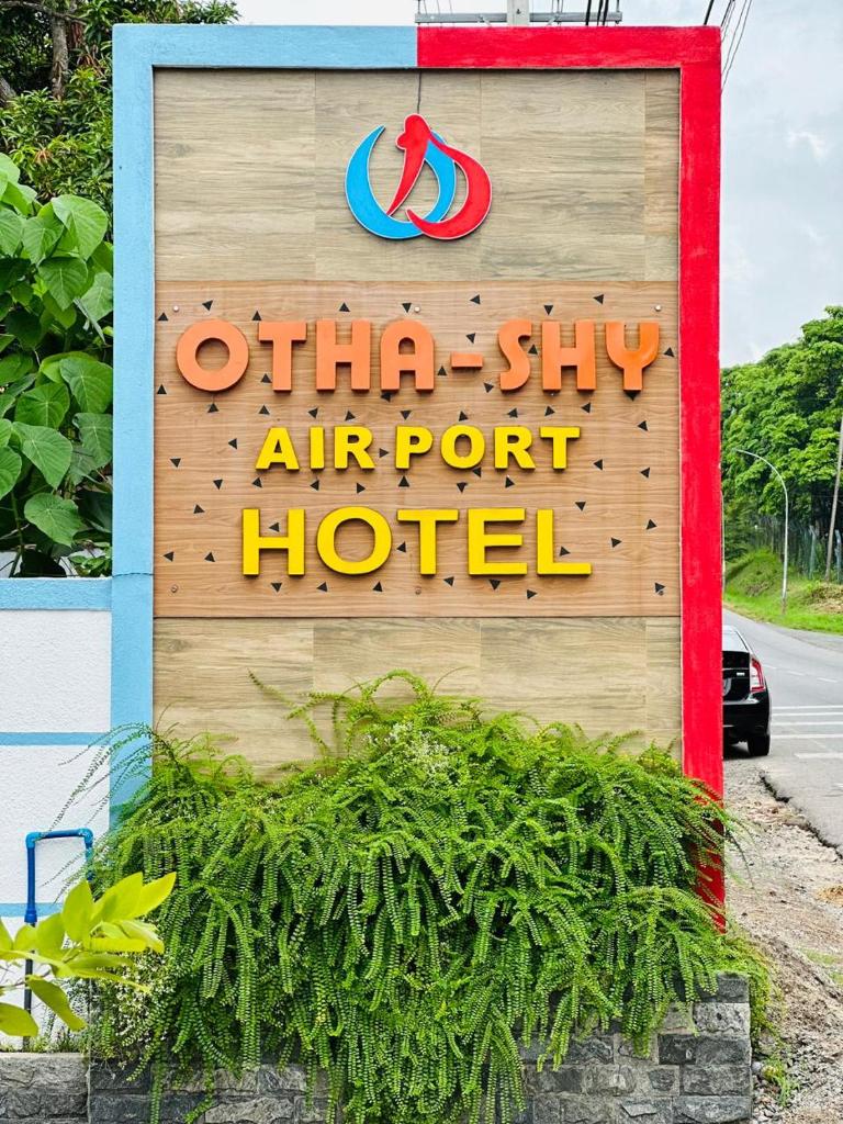 Otha Shy Airport Transit Hotel - Tap to explore photos