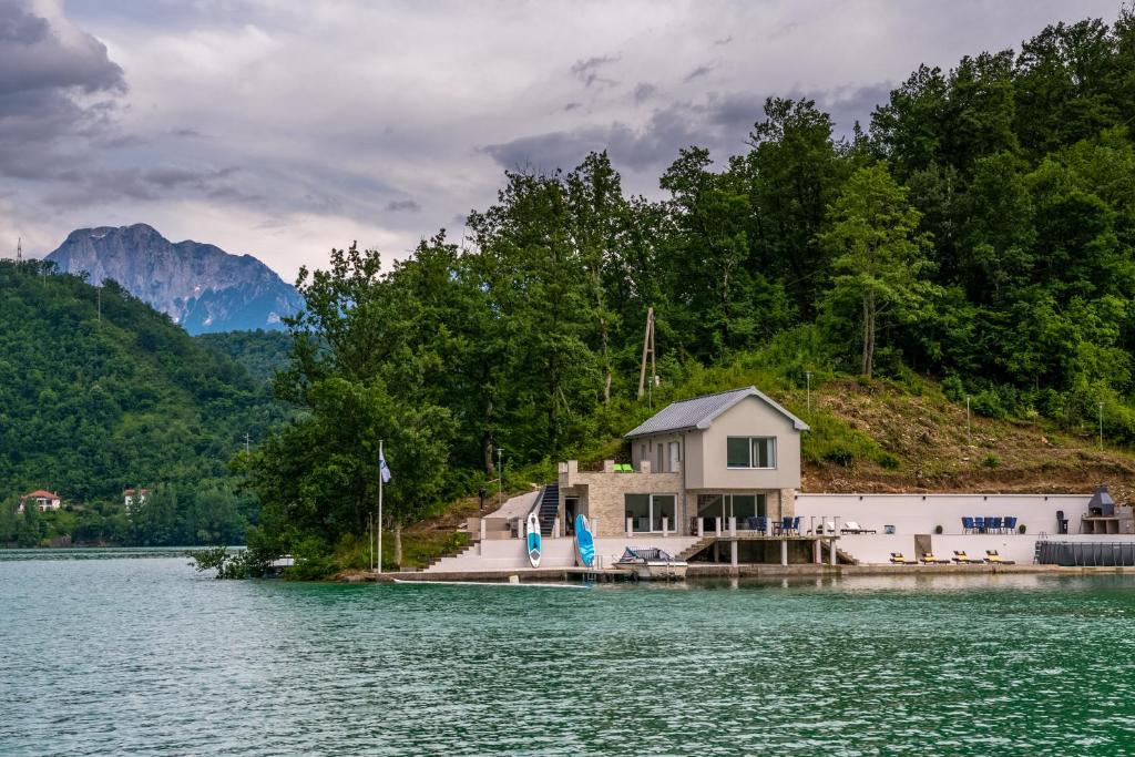 Happyland Villa, Jablanica photo 1