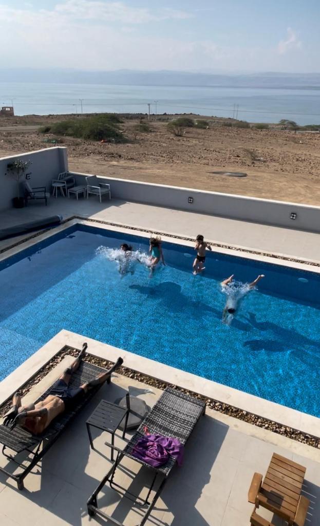 Follow Sea Villa photo 2