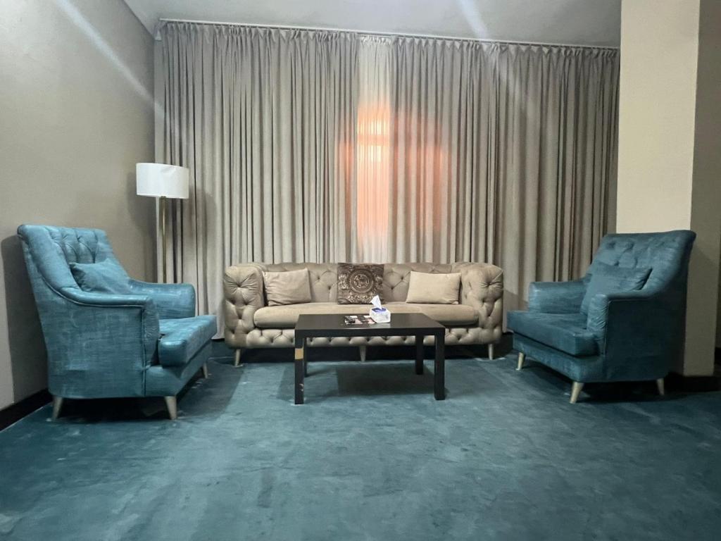 Crystal Blue Hotel photo 2