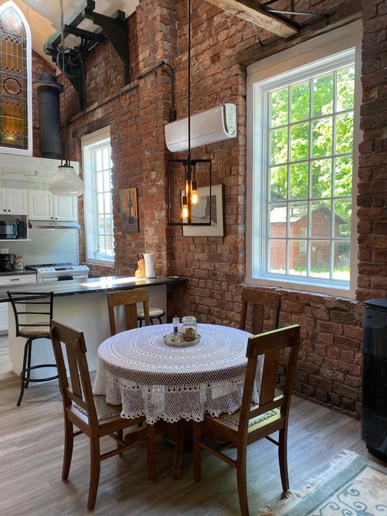 Olde Foundry Apt photo 1