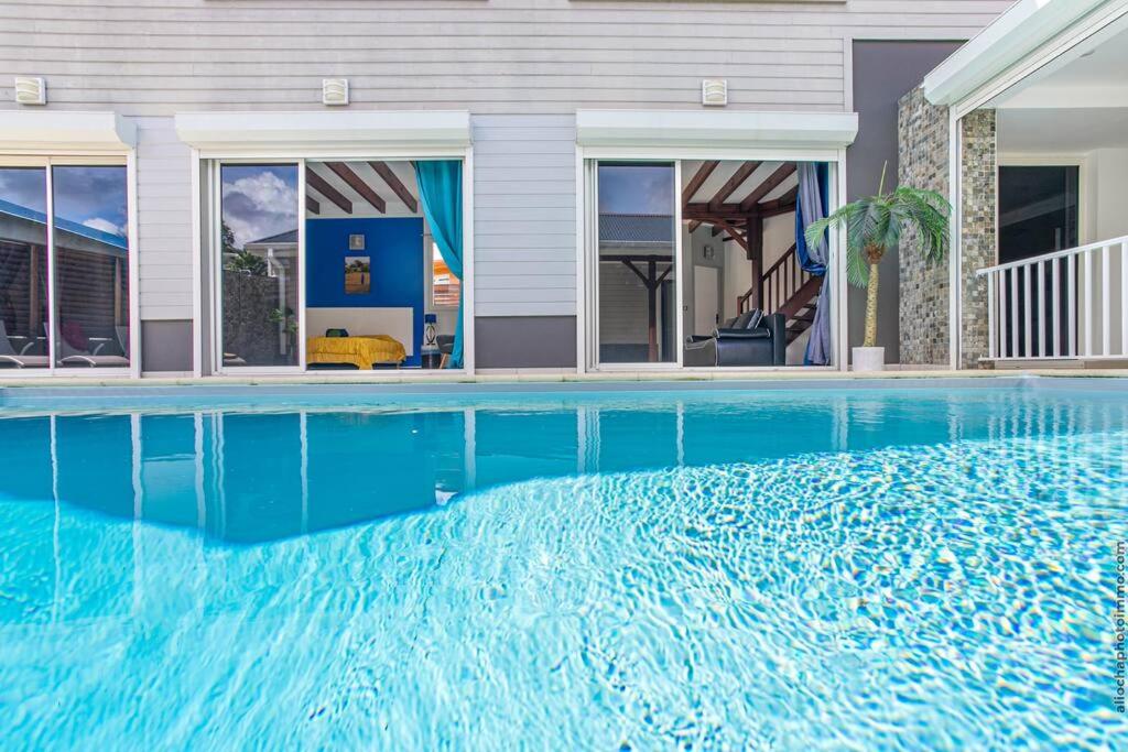 Villa Kaju : grande piscine et proche plage photo 4