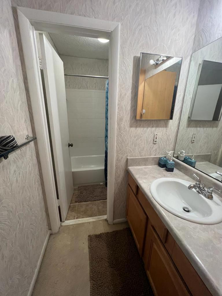 #1BR Cozy Villa - 6 Mins to Historic STM Amusement Park! photo 4