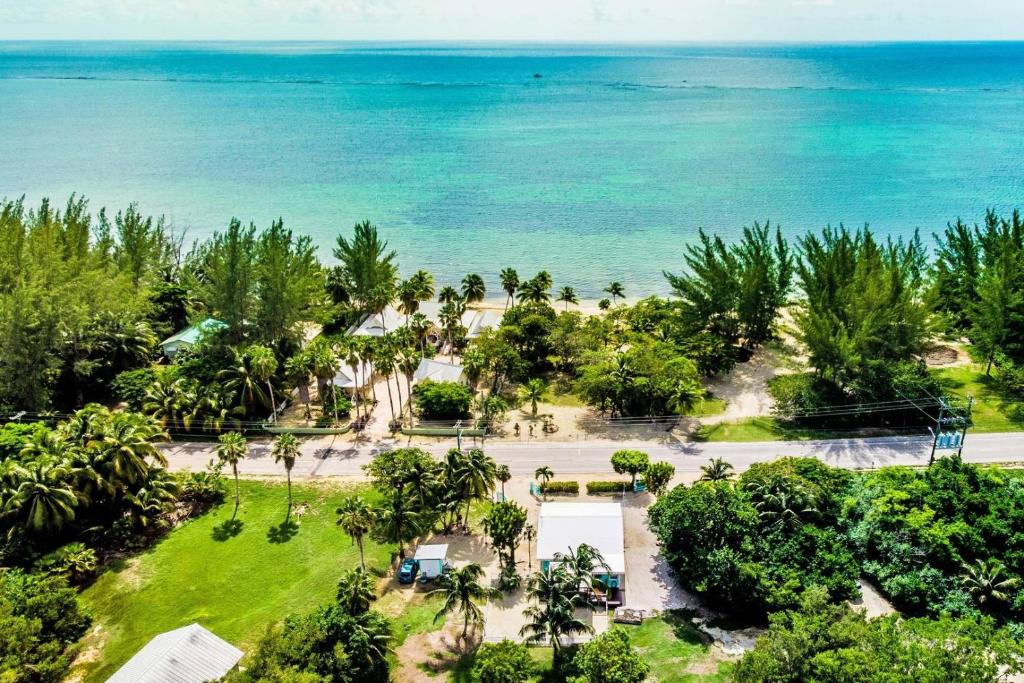 Sea Beauty by Grand Cayman Villas & Condos photo 1