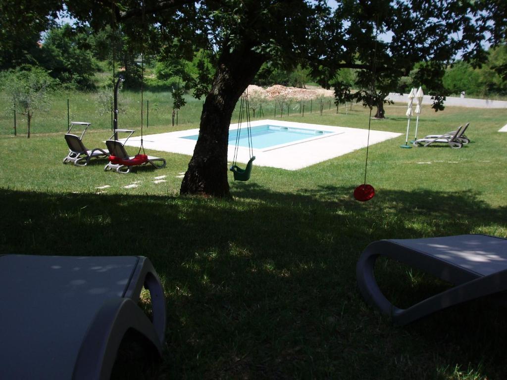 Villanova Apartments photo 3