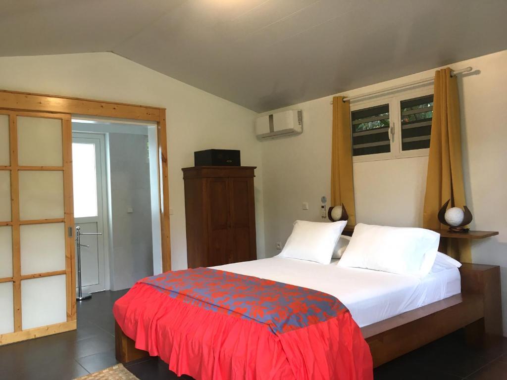TAHITI - Bungalow Honey Moon photo 1