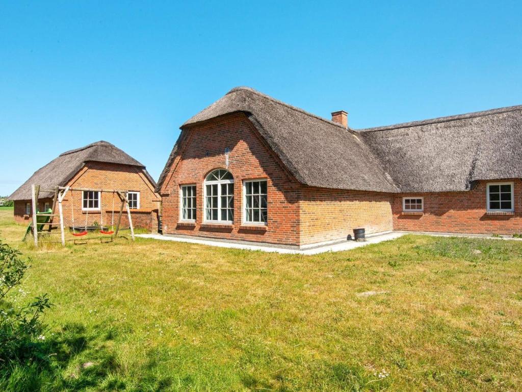 18 person holiday home in Ulfborg photo 2