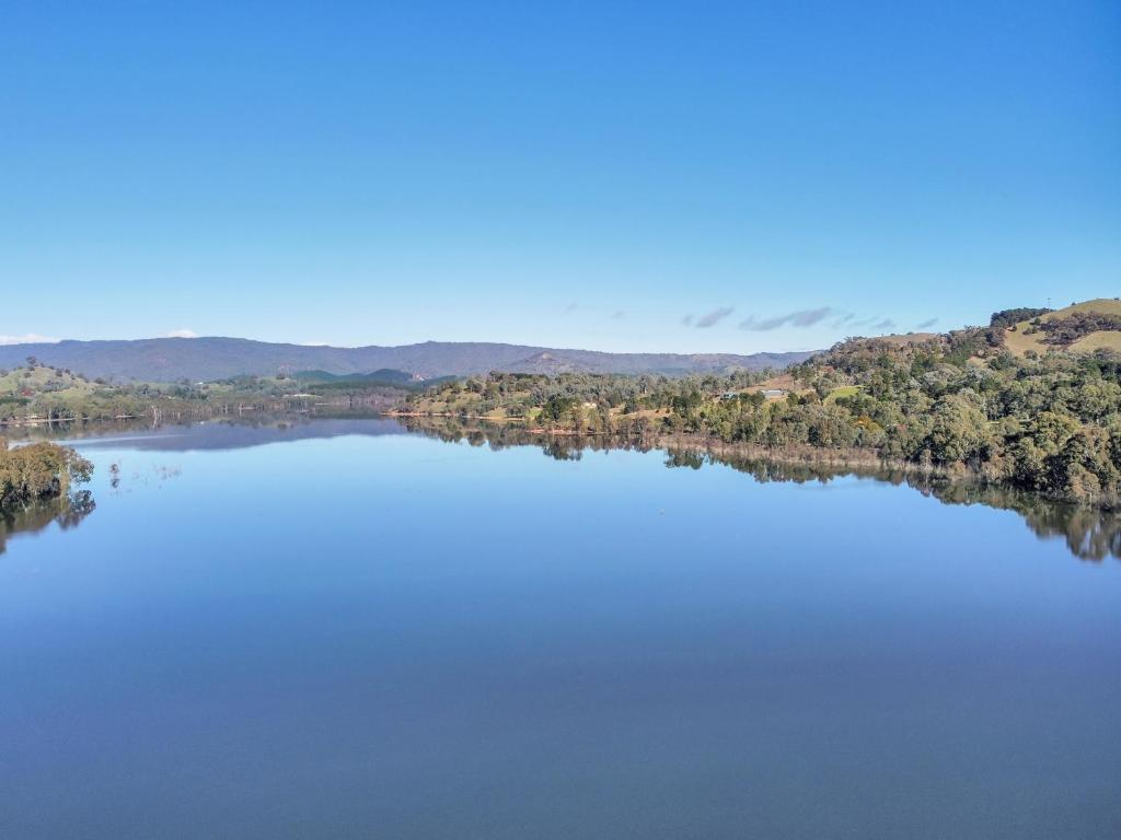 Lake Breeze photo 3