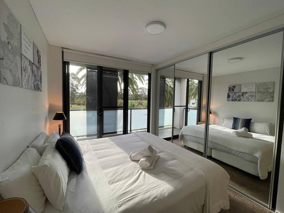 River&Park view 2bedroom Apt&Free parking by Sophia photo 3