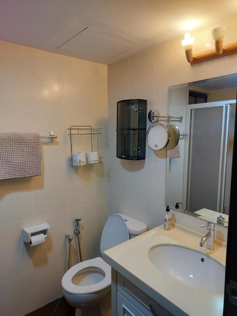 Batu Ferringhi Luxury Seaview Suite - 3Br photo 3