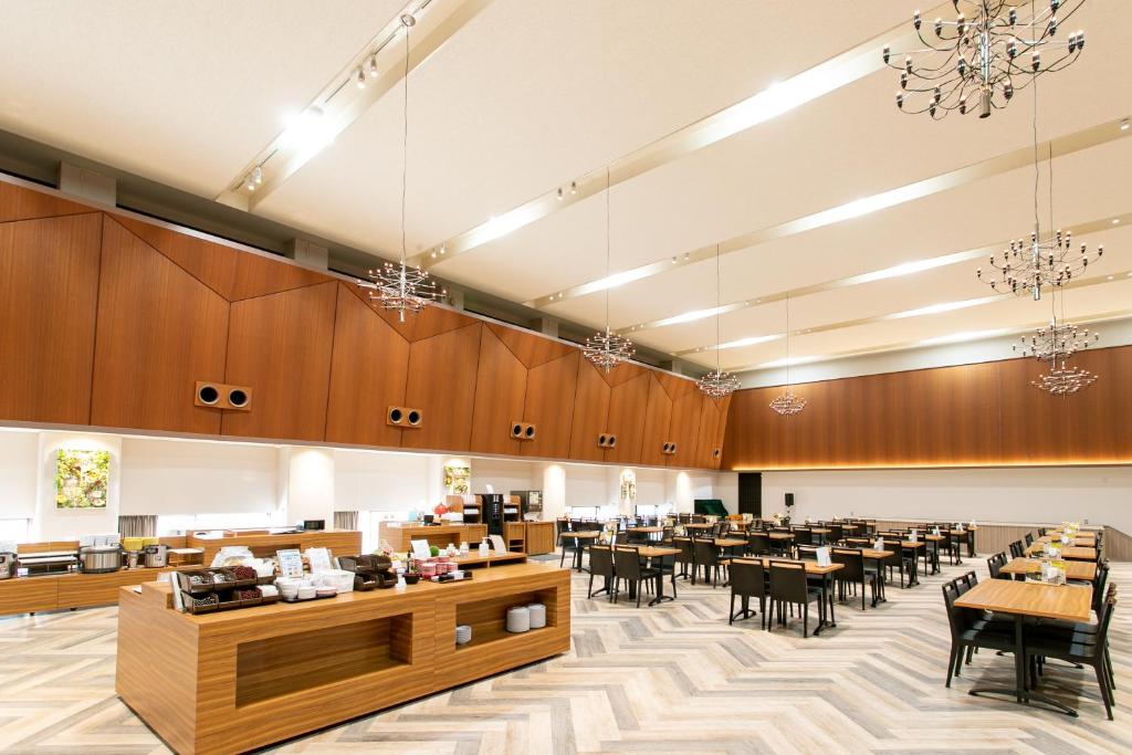 Tosei Hotel & Seminar Makuhari photo 2