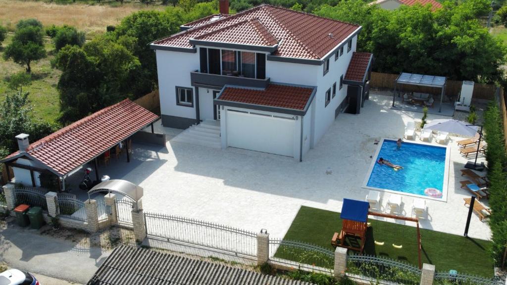 Villa Heaven photo 1