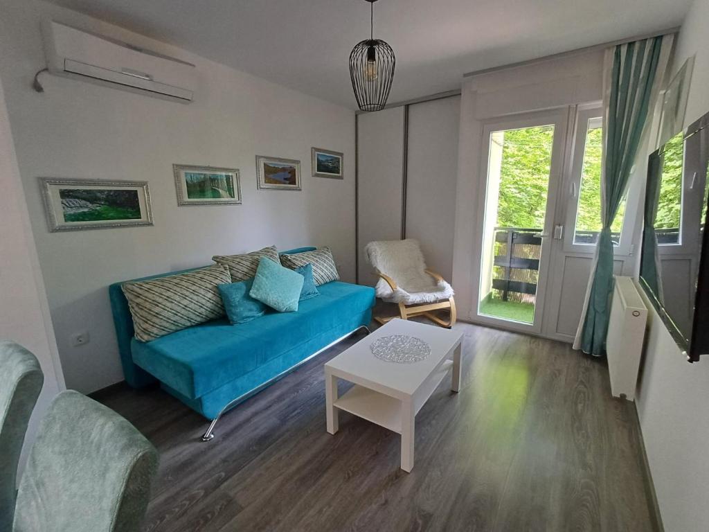 Emerald Luxury Apartments photo 4
