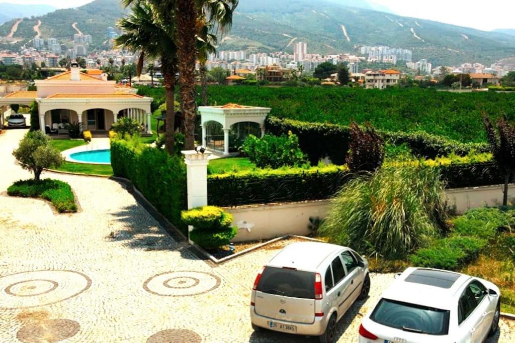 Luxury Villa Narlıdere photo 4