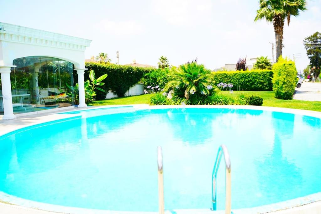 Luxury Villa Narlıdere photo 1