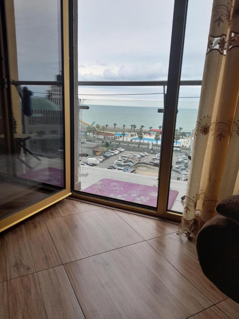Apartment Orbi Plaza Batumi photo 3