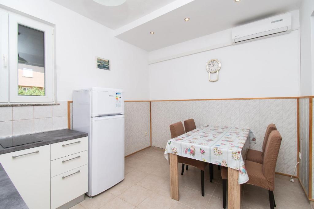 Apartments Marija photo 4