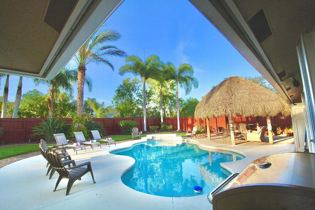 Tiki Place image