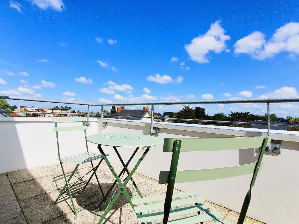 Le 2neuf - Magnifique T1bis - Grande terrasse photo 3