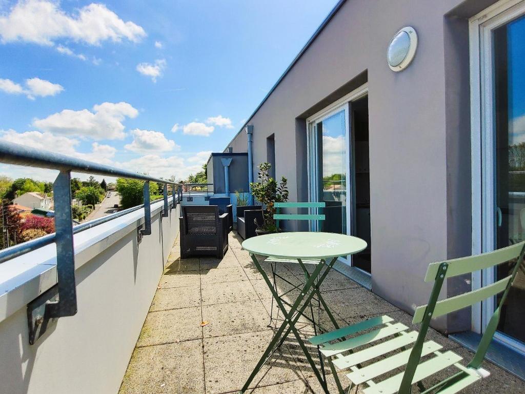 Le 2neuf - Magnifique T1bis - Grande terrasse photo 2