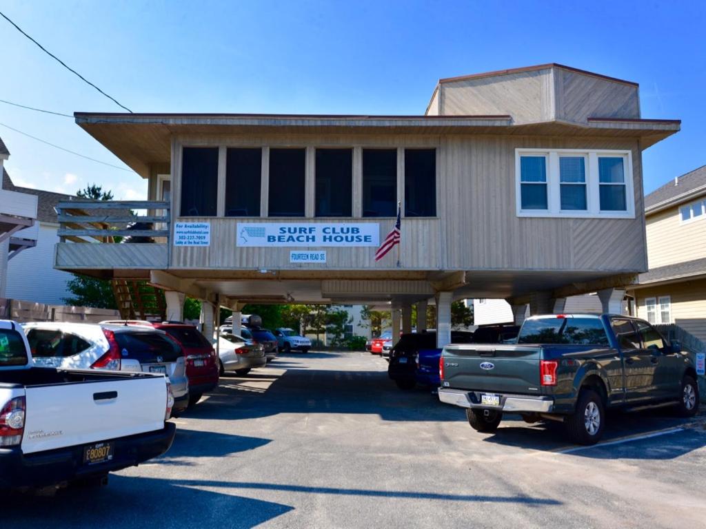 Surf Club Oceanfront Hotel photo 1
