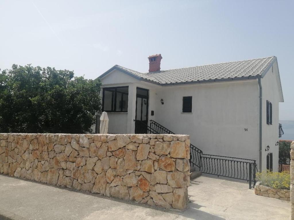 Island view photo 2
