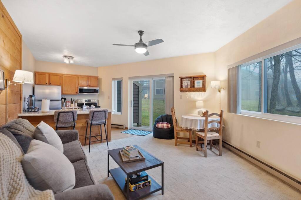 Hidden Valley Condo at Resort- Walk to Slope, Golf, Hike