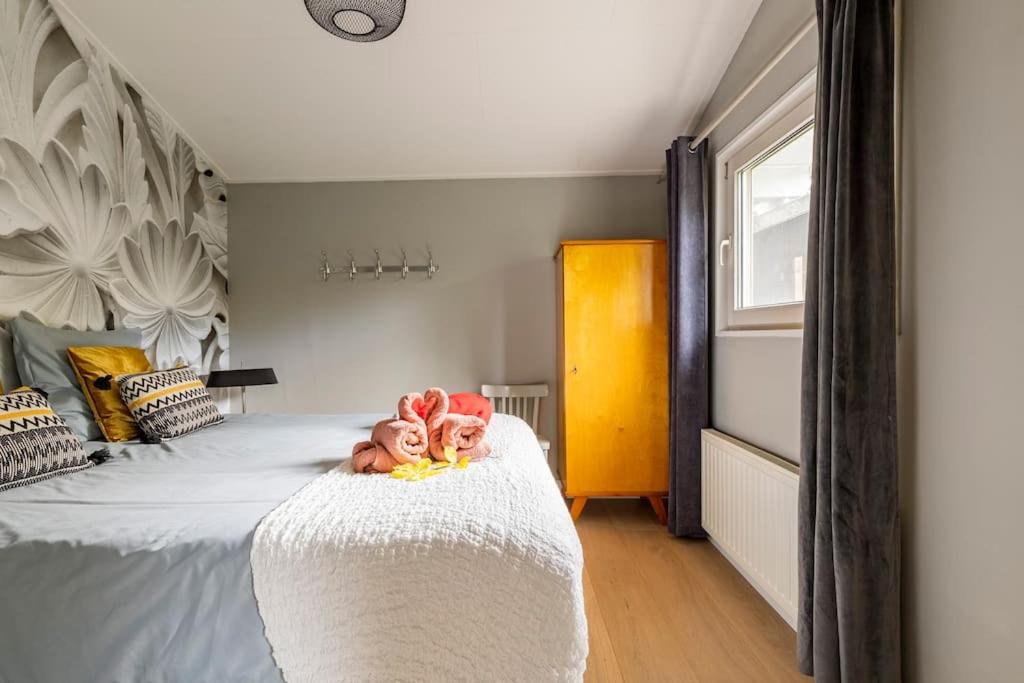 NOFLIK, een gezellig chalet met een fraaie en rustige ligging photo 3