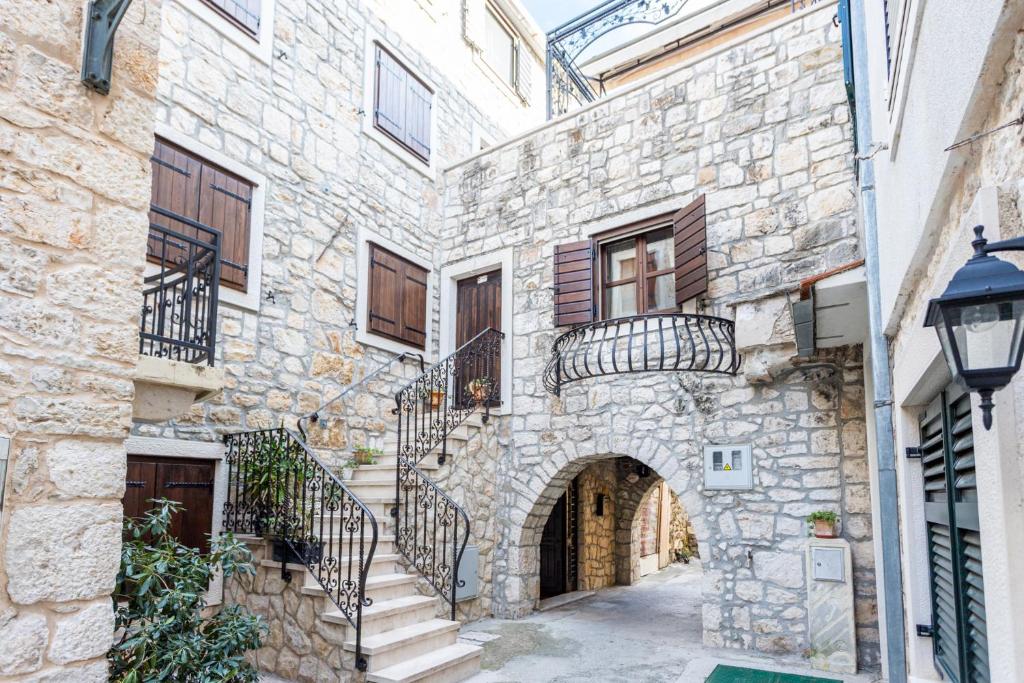 Stone House - Srida photo 3