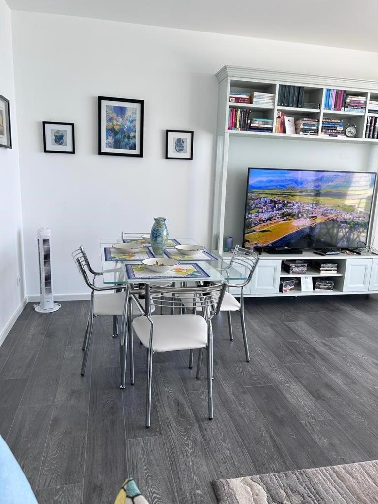 Duplex Seaview Condo photo 3
