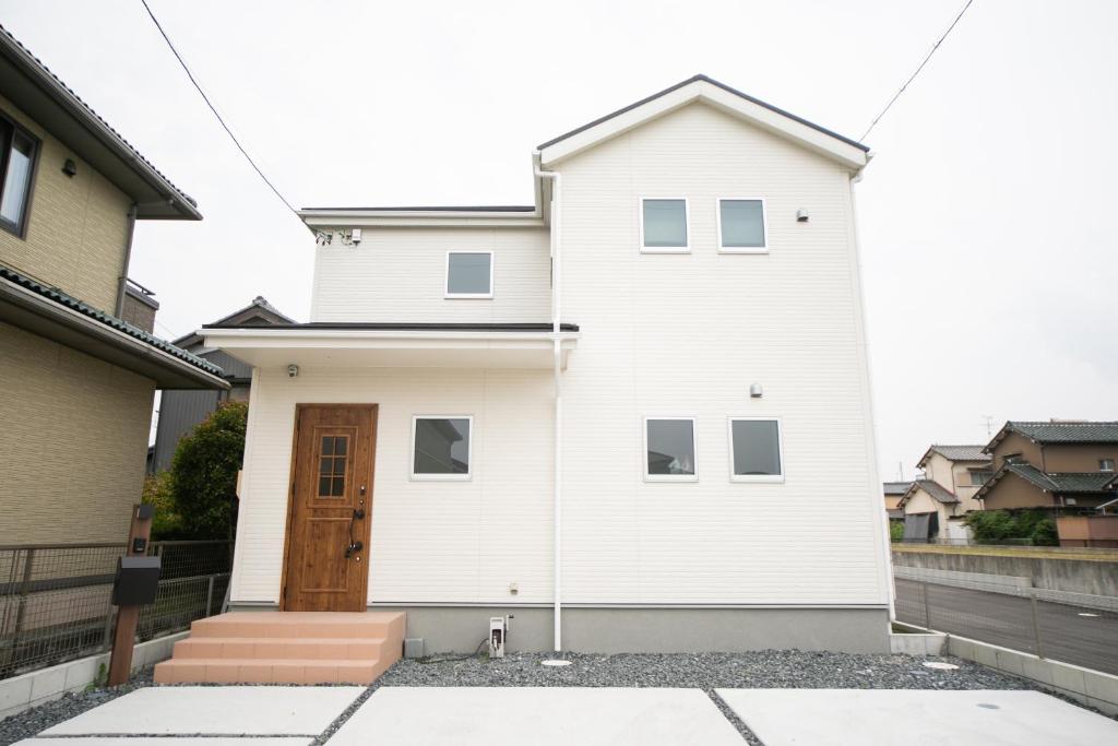 Nagashima Riverside Condominium photo 4