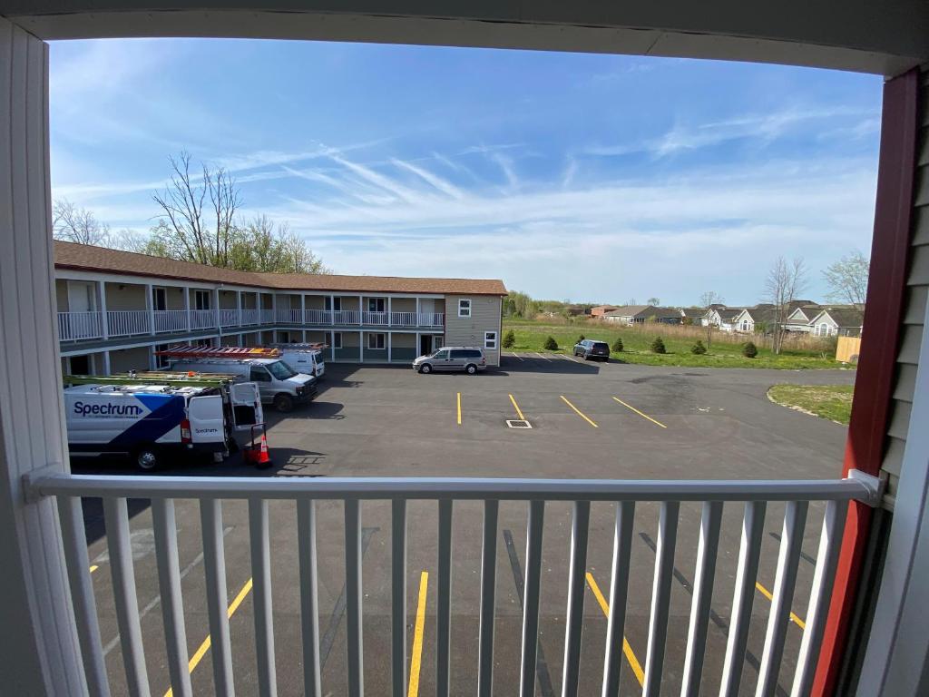 Stay Inn Niagara Falls Vacation Studios photo 1
