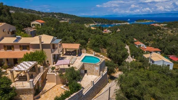 Villa Ozias a modern,spacious, swimmig pool villa. photo 1
