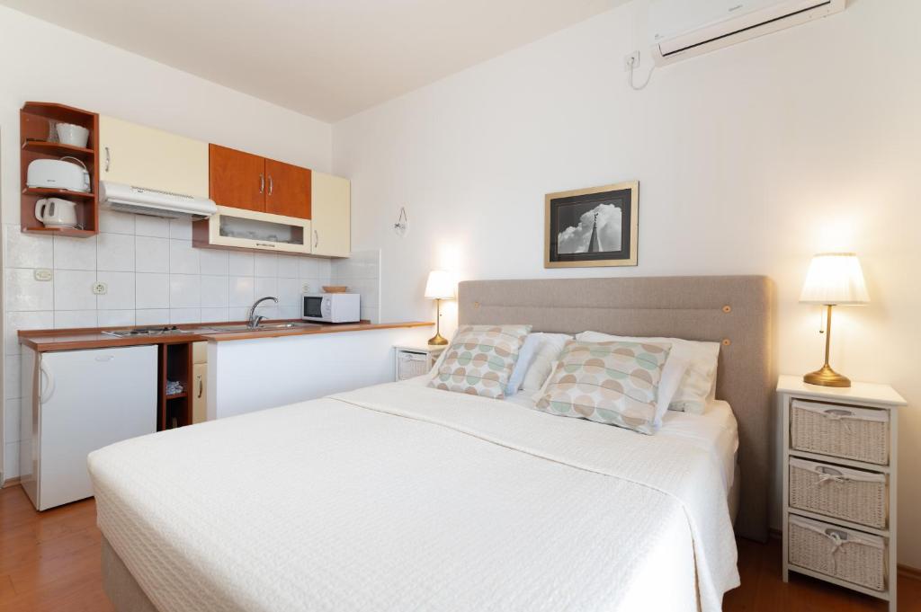 Apartments Rozelyn photo 3