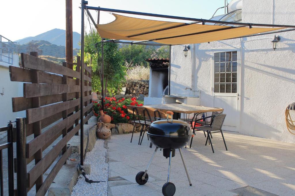 Cozy Village House photo 1