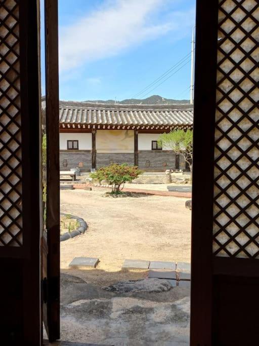 Yasun Gallery photo 2