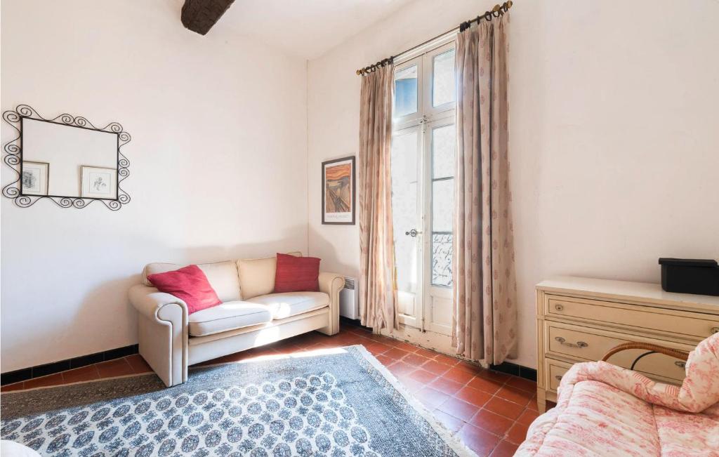 Nice Home In Magalas With 4 Bedrooms, Internet And Outdoor Swimming Pool photo 4